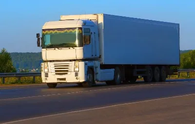 İzmir ile Ahırkapı Arası Öğrenci Eşyası Taşıma